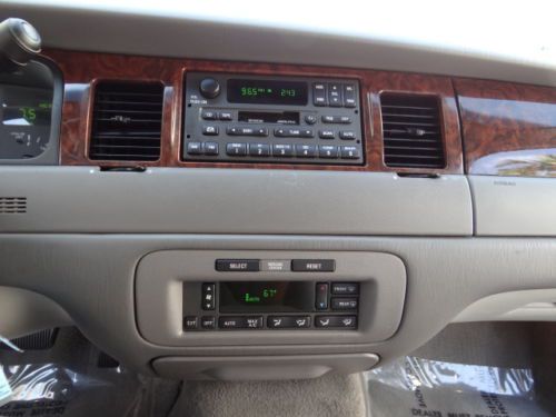 2002 LINCOLN TOWNCAR SIGNATURE LIMITED EDITION * NO RESERVE RARE! LOW 69K MILES!, image 60