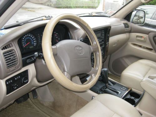 Beautiful Loaded 1999 Toyota Land Cruiser.  104,648 Miles., image 7
