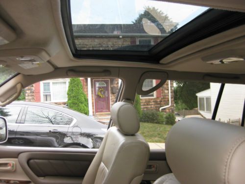 Beautiful Loaded 1999 Toyota Land Cruiser.  104,648 Miles., image 9