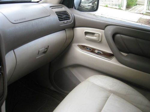 Beautiful Loaded 1999 Toyota Land Cruiser.  104,648 Miles., image 17