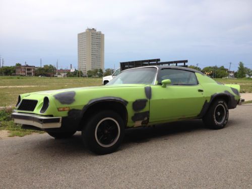 1974 Z28 CAMARO VERY RARE YELLOW LIME, image 5
