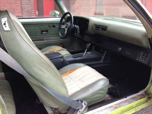 1974 Z28 CAMARO VERY RARE YELLOW LIME, image 7