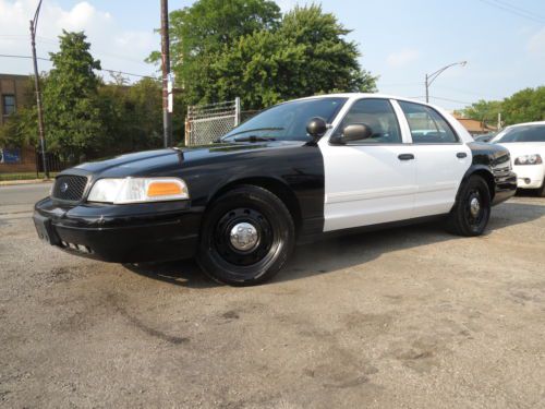 Black &amp; white p71 ex police 89k miles pw pl nice