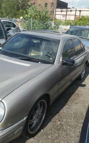 1997 Classic Mercedes Benz E400, US $2,500.00, image 2