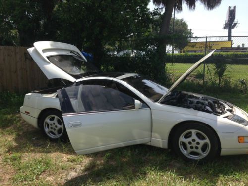 1994 nissan 300zx base coupe 2-door 3.0l t-tops