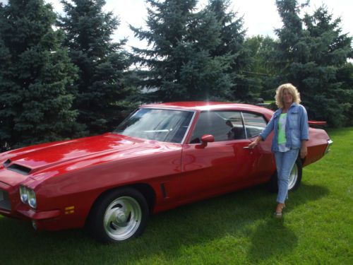 Sweet 1972 lemans gto very clean in and out! clean body lines,runs grea