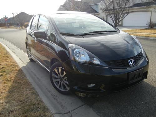 2012 honda fit sport hatchback 4-door 1.5l