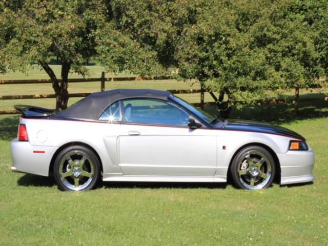 Ford mustang roush stage 3 gt