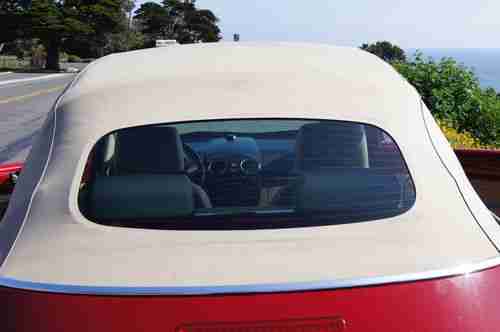 2010 Volkswagen New Beetle Convertible, image 6