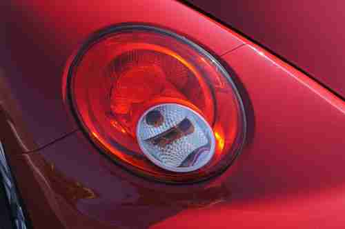 2010 Volkswagen New Beetle Convertible, image 8