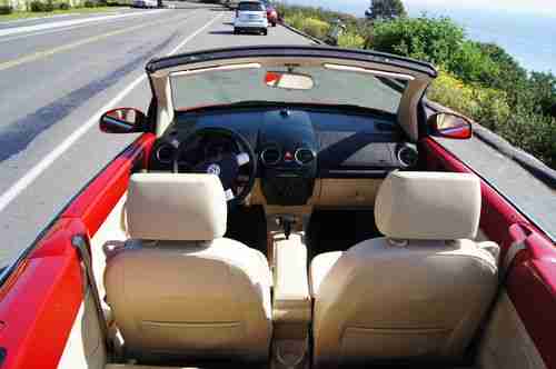 2010 Volkswagen New Beetle Convertible, image 21
