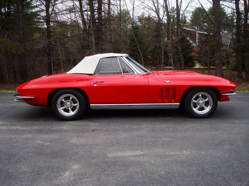 1965 chevrolet corvette roadster