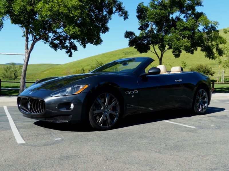 2011 maserati gran turismo s cabriolet