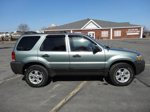 2007 ford escape xlt - 4 wheel drive, v6 engine! (no reserve!)