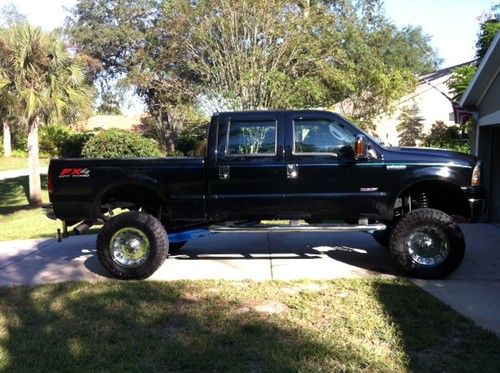 2006 ford f-250 lifted super duty xl crew cab pickup 4-door 6.0l