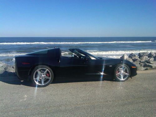 2005 chevrolet corvette base coupe 2-door 6.0l