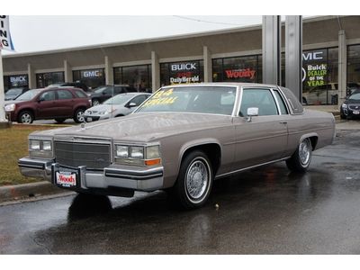 Low mileage coupe deville excellent condition cruise control air conditioning