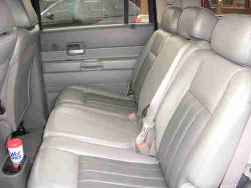 2004 DODGE DURANGO LIMITED - HEMI - SUNROOF - SIRIUS - BEAUTIFUL, US $9,895.00, image 5