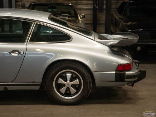 1974 porsche 911 2.7l 5 spd coupe