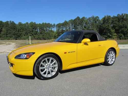 2007 honda s2000 base convertible 2-door 2.2l