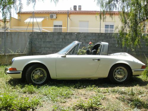 Porsche 912 targa softwindow year 1969 only 6 made this year