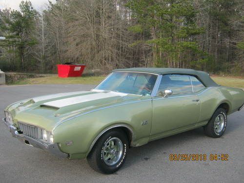 1969 olds convertible , all power,