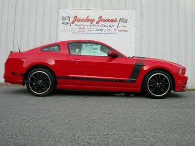 Boss 302 new manual coupe 5.0l cd 6-speed manual transmission  (std) race red
