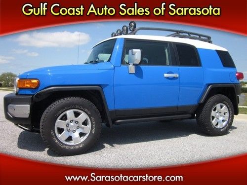 2007 toyota fj cruiser 1-owner! awd! great color combo! carfax cert! clean!