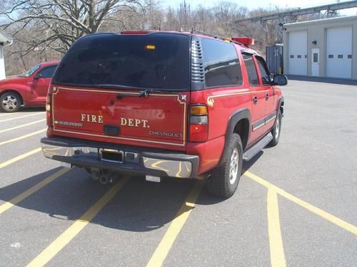 2005 chevrolet suburban 1500 ls sport utility 4-door 5.3l 4 wd