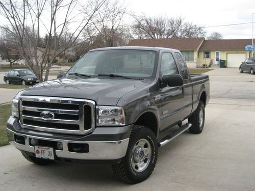 2006 ford f-250 super duty xlt extended cab pickup 4-door 6.0l