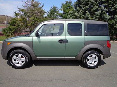 Beautiful 2004 honda element awd 4 cyl auto rear sunroof clean carfax no reserve