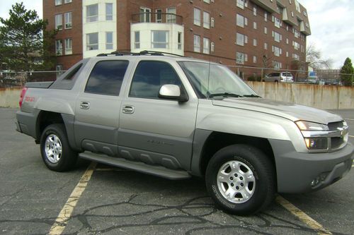 2002 chevy chevrolet avalanche z71 4x4 vortec v8 auto clean! no reserve!!