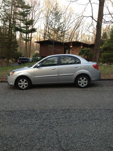 2011 kia rio lx sedan 4-door 1.6l no reserve