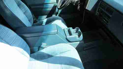 1993 Chevrolet S10 Blazer Tahoe Sport Utility 4-Door 4.3L, image 10