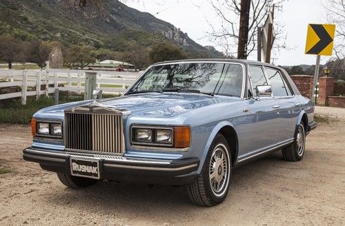 Rolls royce silver spur