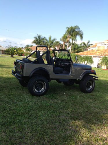 Jeep cj 7 / 1982  restored