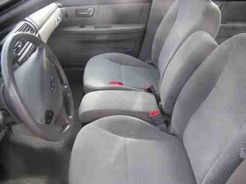 2002 Ford Taurus Sedan, image 5