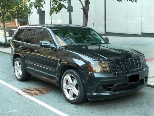 2009 jeep grand cherokee srt-8