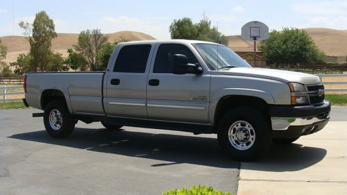 2006 chevrolet silverado 2500 hd lt crew cab pickup 4-door 6.6l