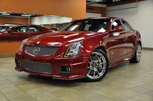 Cts-v 6.2 superharged pano moonroof, ricaro vent leather, navigation, 6spd