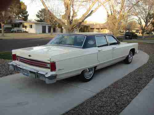 1975 LINCOLN CONTINENTAL 4 DOOR PILLARED HARDTOP, image 3