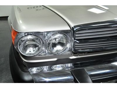 560SL* 73K MILES* BOTH TOPS* 1 OWNER CALIFORNIA CAR* BOOKS* 85 86 87 88 89, US $15,888.00, image 5