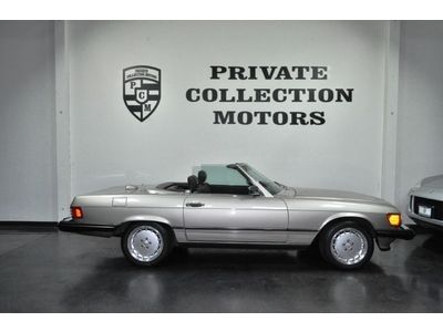 560SL* 73K MILES* BOTH TOPS* 1 OWNER CALIFORNIA CAR* BOOKS* 85 86 87 88 89, US $15,888.00, image 12