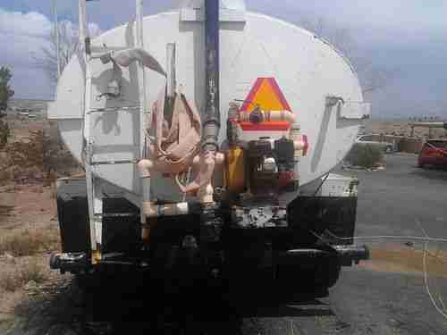 1981 2000 gal Water truck, US $4,500.00, image 4
