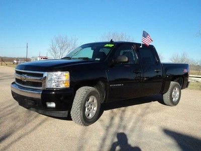 2007 chevy crew z71 4x4, black with black leather, bfg tires, captains chairs