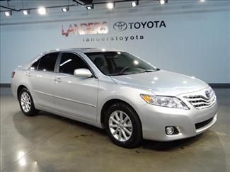 2011 gray le! leather nav gas mileage