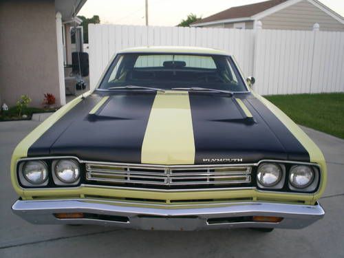 1969  road runner   (cloan)  big block 440-auto-posi   sunfire yellow/black