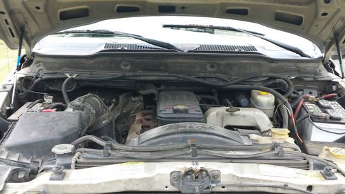 04 Dodge Ram 3500 5.9 Diesel 4 door 4X4 6 speed manual transmission, image 8