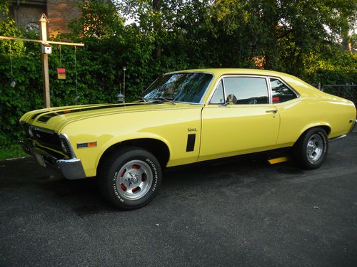 1969 chevy nova  m-22 muncie rock crusher 4-speed    (ss badges)
