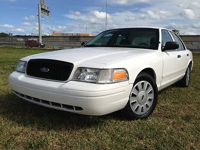 2007 police pursuit interceptor p71 crown vic cruiser